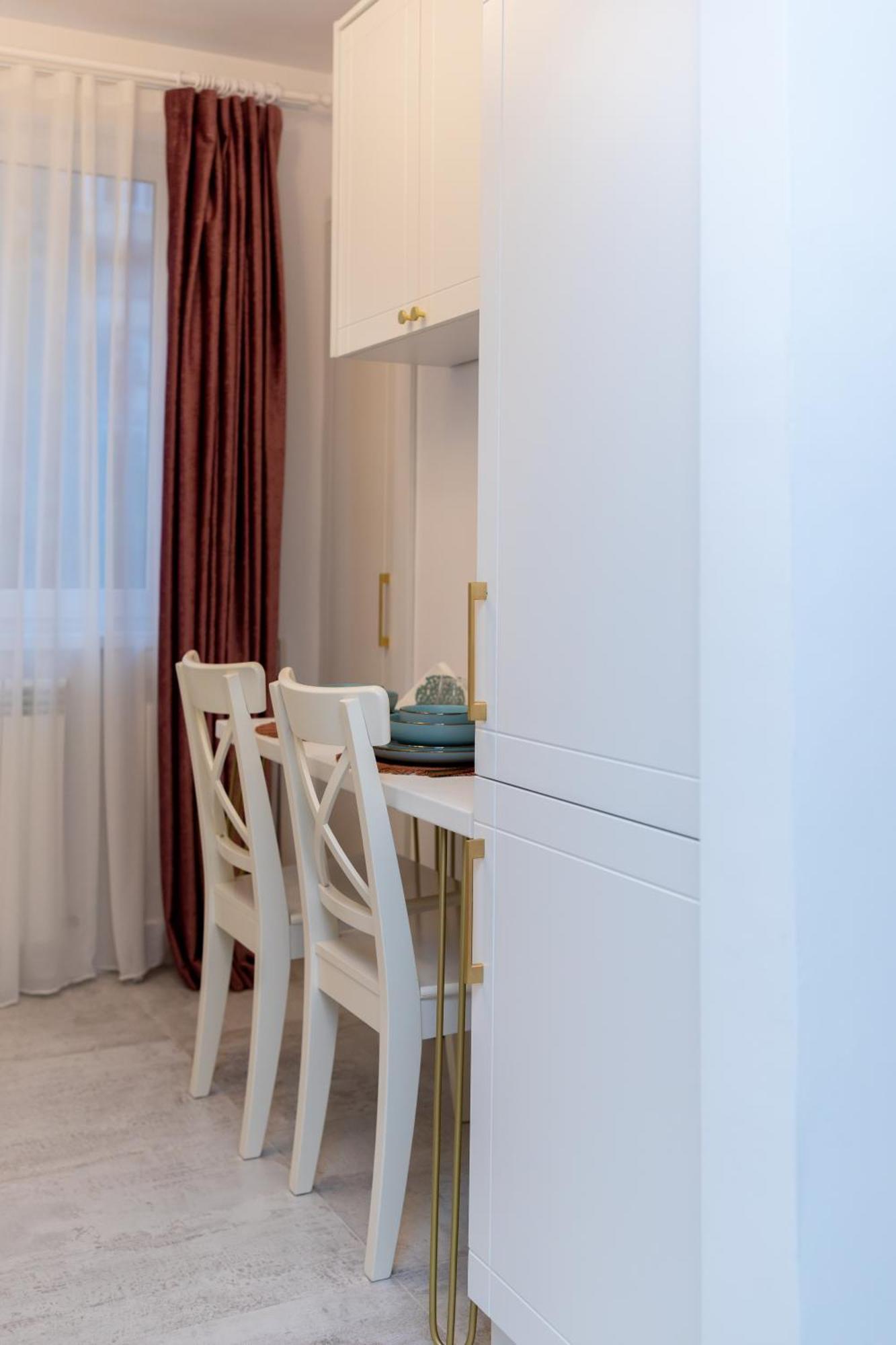 Apartament Octavia Hunedoara Ngoại thất bức ảnh
