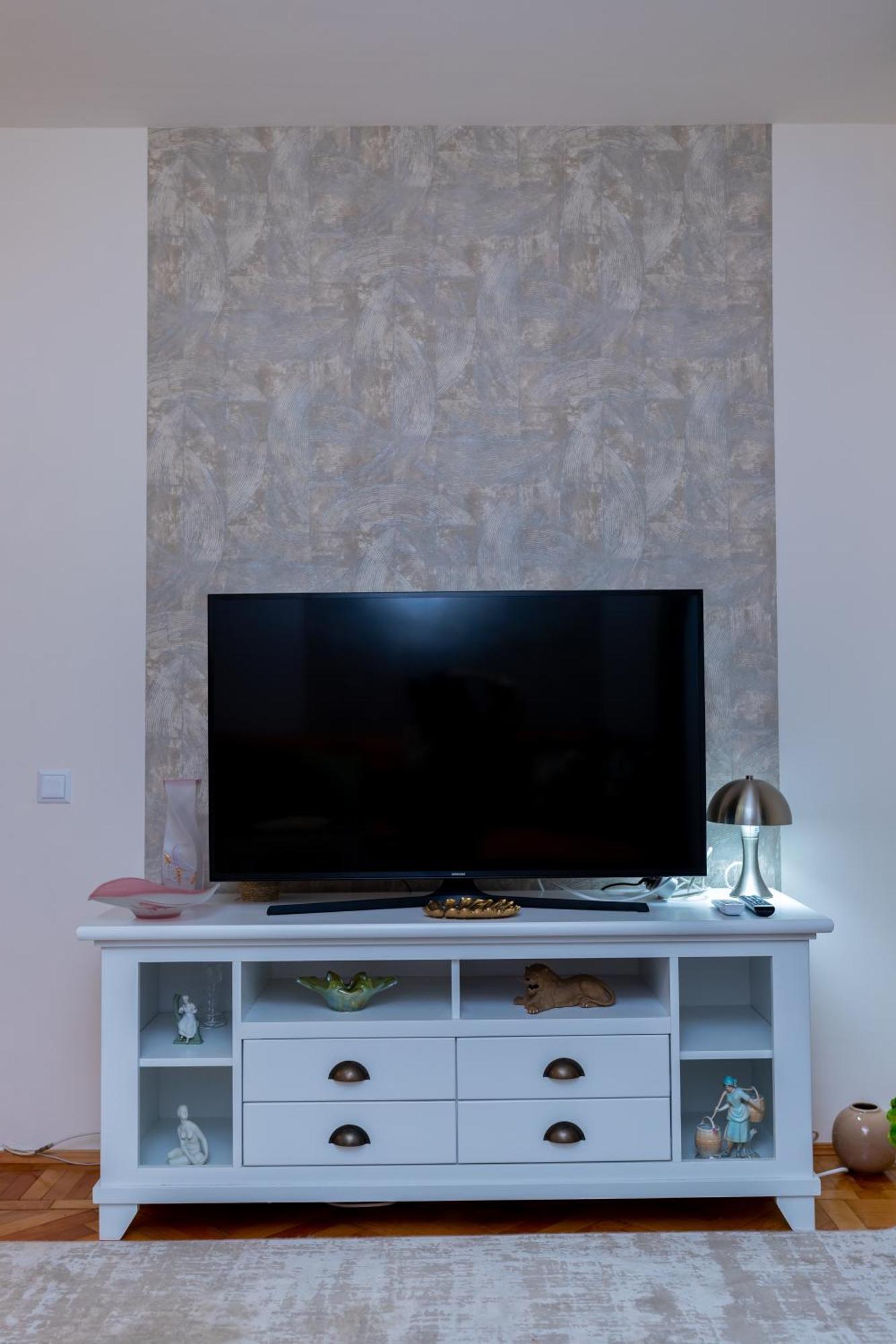 Apartament Octavia Hunedoara Ngoại thất bức ảnh
